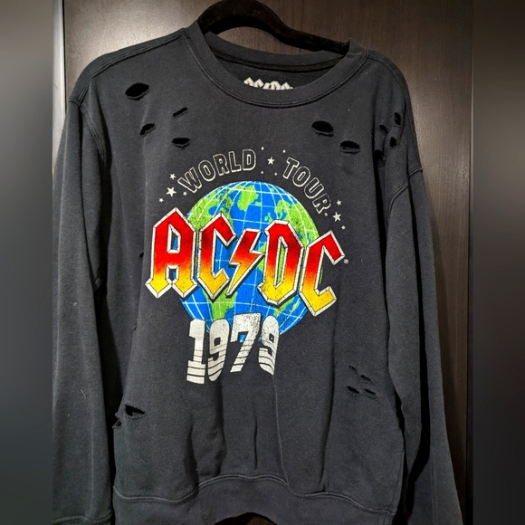 Jackets & Blazers - Pullover band tshirt